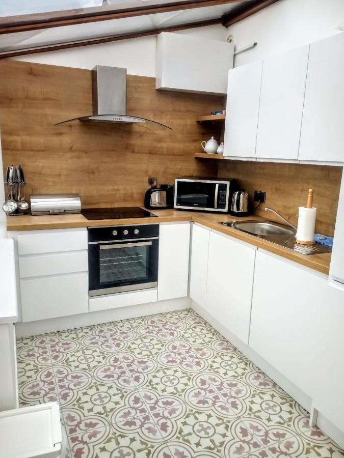 Hookless Holiday Homes Fethard on Sea Ngoại thất bức ảnh
