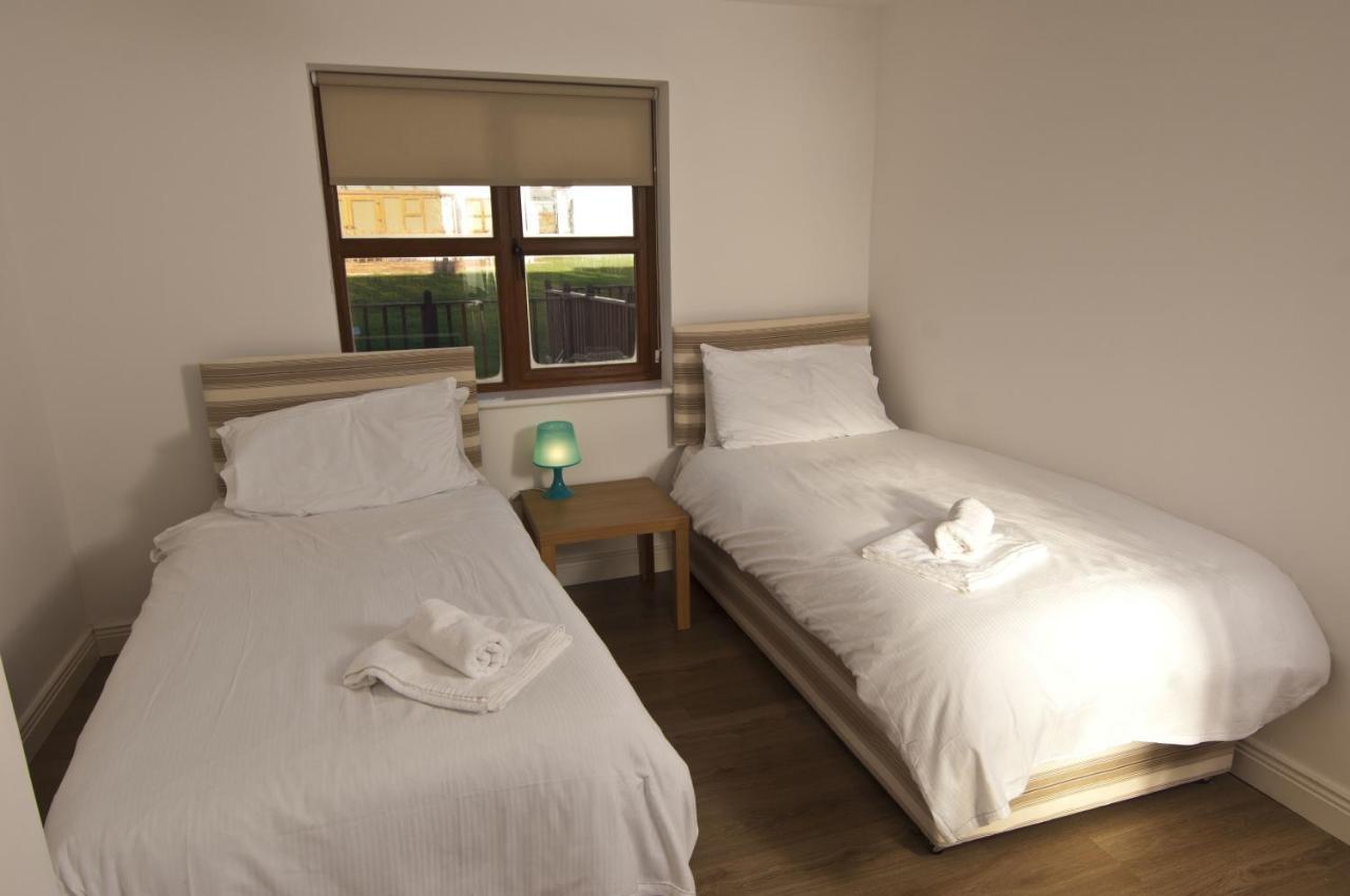 Hookless Holiday Homes Fethard on Sea Phòng bức ảnh